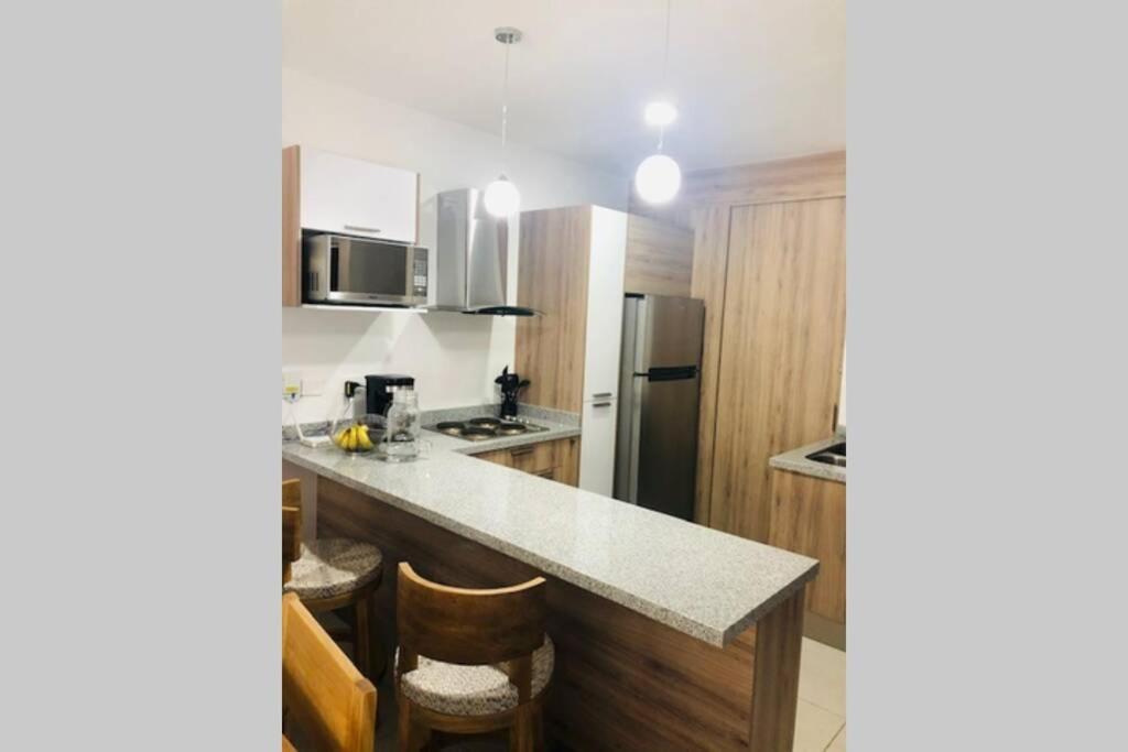 Modern Decor Apartment Near Ocean 马萨特兰 外观 照片