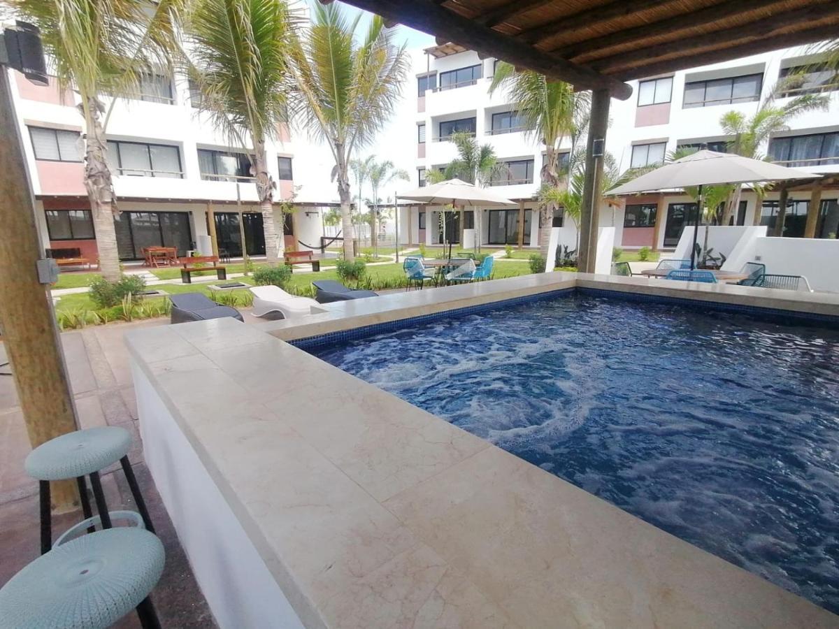 Modern Decor Apartment Near Ocean 马萨特兰 外观 照片